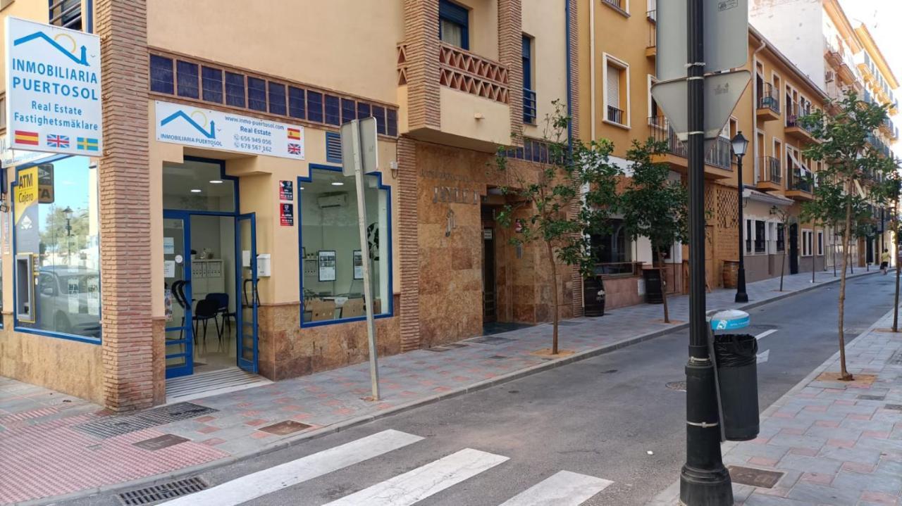 Appartamento Apartamento Puerto - Sol. Fuengirola Esterno foto
